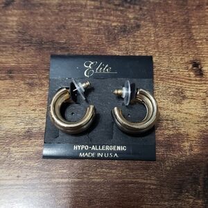 New elite gold tone hoop earrings